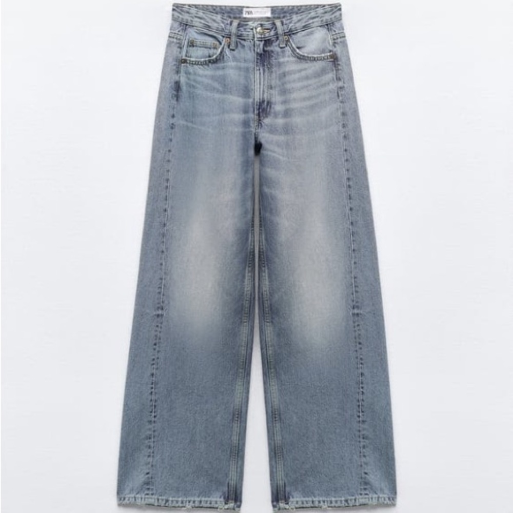 Zara full length mid rise wide leg jeans - blue - size 12 US